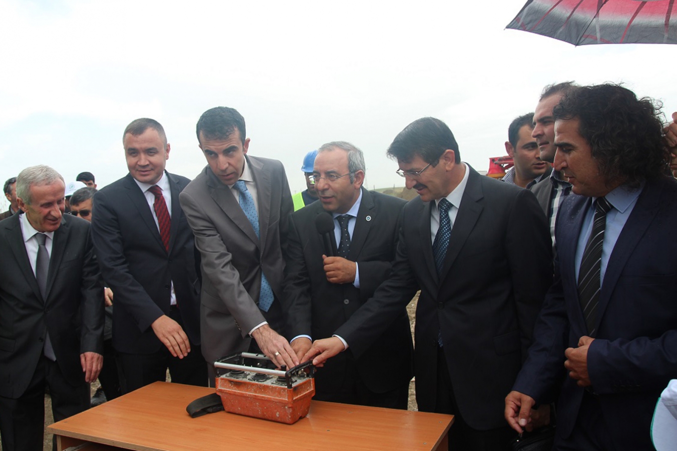 Van’da Yabani Hayatı Koruma Merkezinin temeli atıldı Van’da Yabani Hayatı Koruma Merkezinin temeli atıldı
